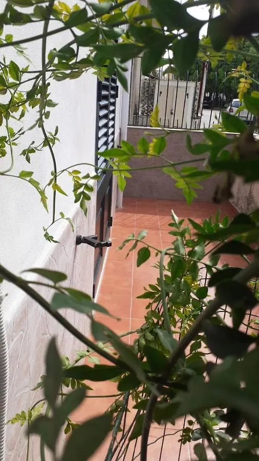 Charming Apartment In Mondello Palermo